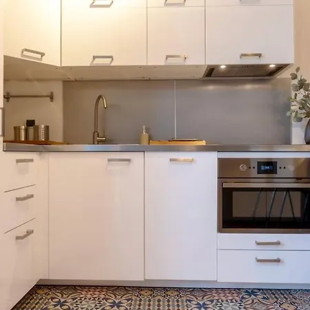 - 10 Min Duomo- M3 - Urban Retreat Apartament